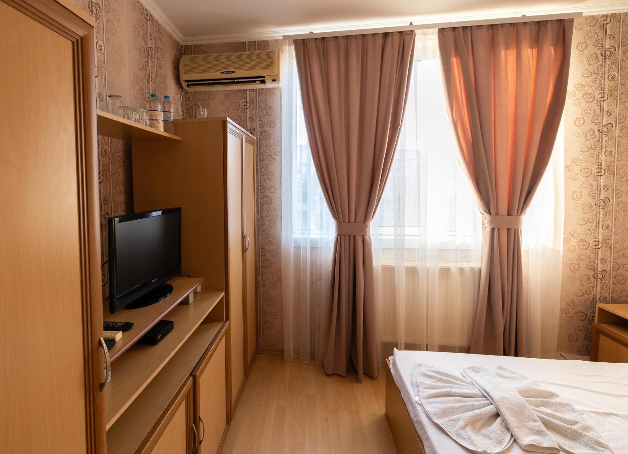 Gulubovo  Hotel Kibor מראה חיצוני תמונה